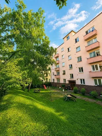Prodej bytu 2+1, Praha, Pelhřimovská, 73 m2