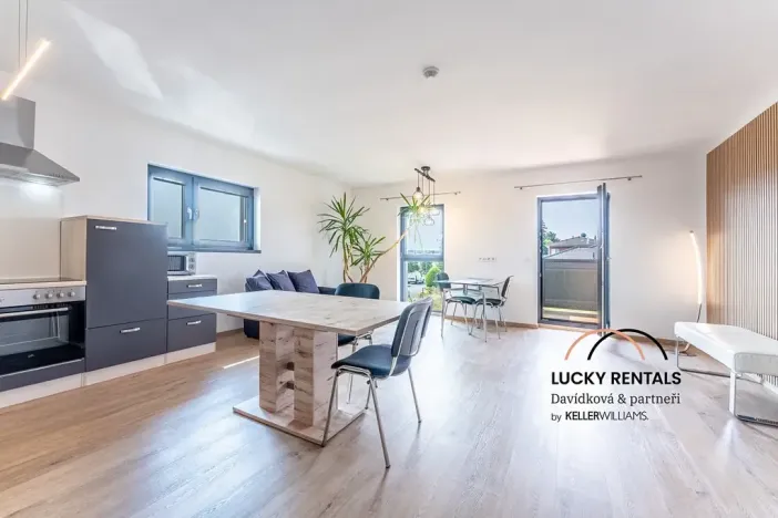 Pronájem bytu 2+kk, Čestlice, Habrová, 59 m2
