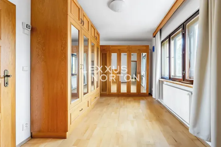 Pronájem rodinného domu, Praha - Nebušice, Hornofova, 230 m2