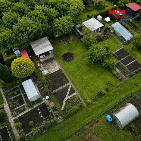 Prodej zahrady, Pardubice - Nové Jesenčany, 284 m2
