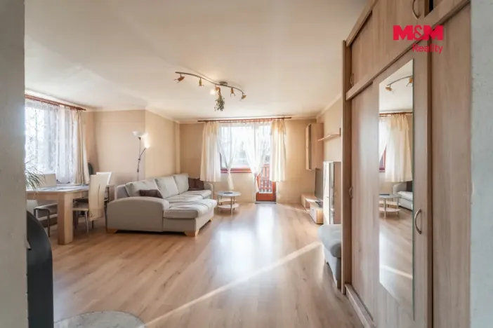 Prodej rodinného domu, Lochovice, 180 m2