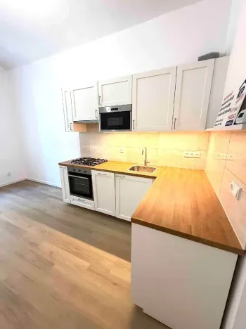 Prodej kanceláře, Praha - Bubeneč, Jana Zajíce, 63 m2
