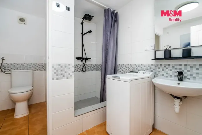 Prodej rodinného domu, Dolní Břežany - Jarov, 67 m2
