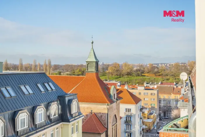 Pronájem bytu 2+kk, Praha - Žižkov, V kapslovně, 58 m2