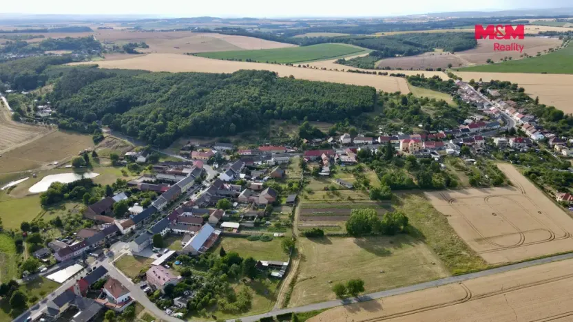 Prodej pozemku pro bydlení, Buk, 590 m2