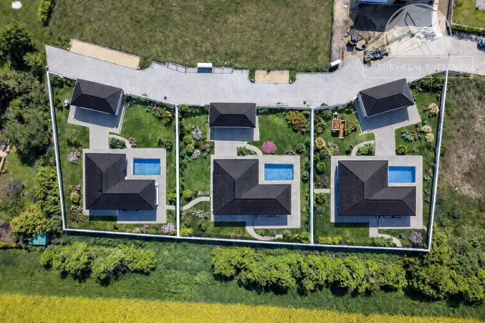Prodej pozemku, Zlonín, 637 m2