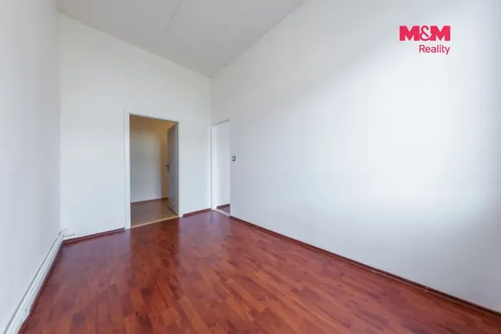 Prodej bytu 4+1, Kraslice, Čs. armády, 136 m2