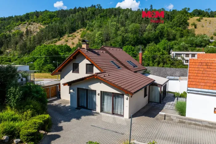 Prodej rodinného domu, Lažánky, 275 m2
