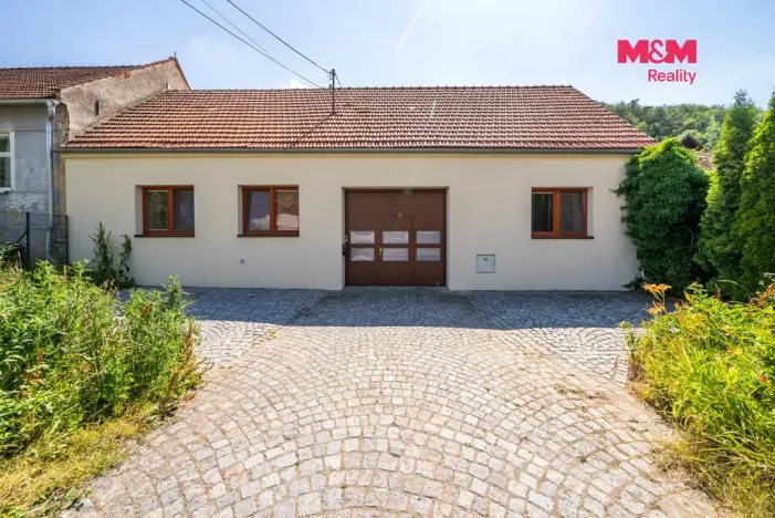 Prodej rodinného domu, Lažánky, 275 m2