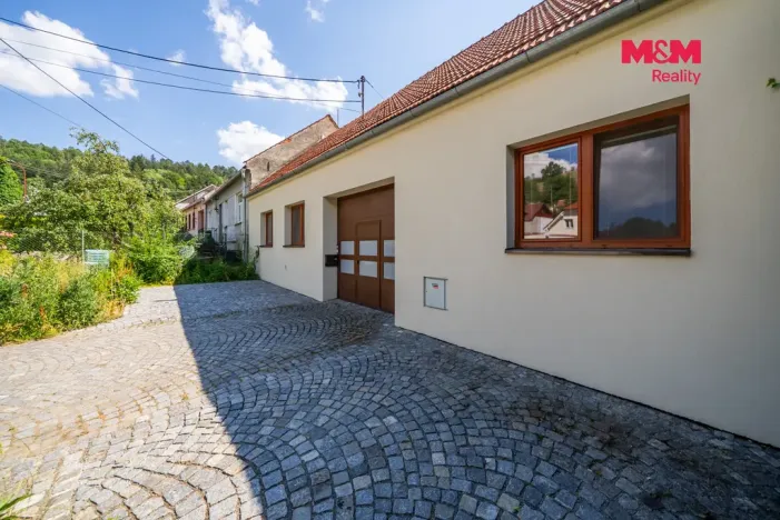 Prodej rodinného domu, Lažánky, 275 m2