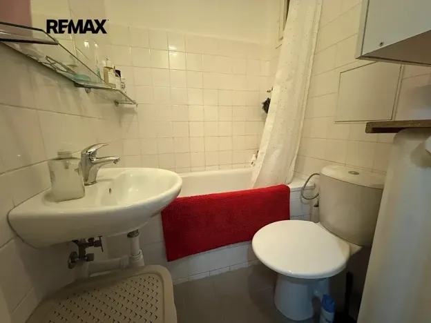 Pronájem bytu 2+kk, Praha - Smíchov, Na Skalce, 36 m2