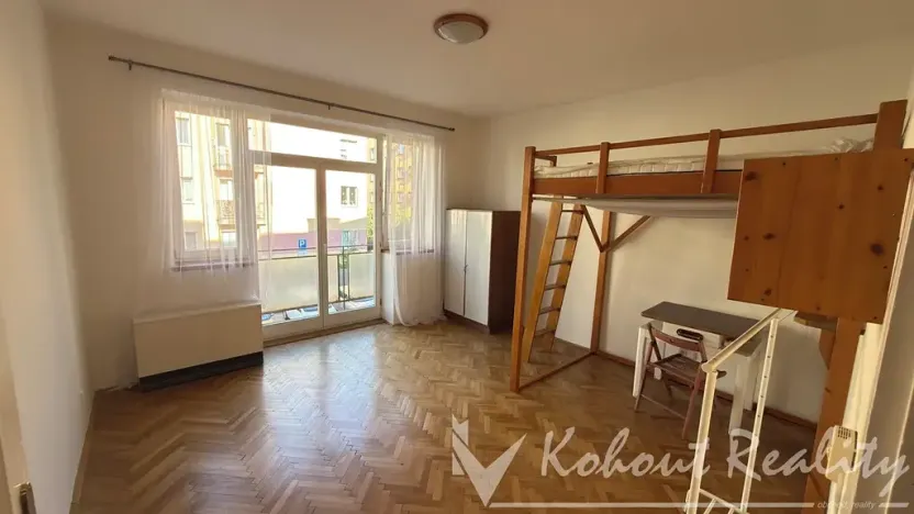 Pronájem bytu 1+kk, Praha - Strašnice, Vykáňská, 31 m2