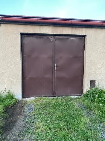 Pronájem garáže, Kostelec nad Orlicí, 21 m2