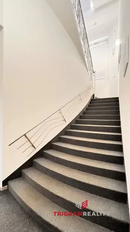Pronájem kanceláře, Hradec Králové, Střelecká, 25 m2