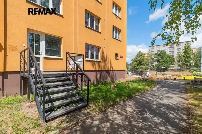 Prodej obchodního prostoru, Plzeň, Rokycanská, 27 m2