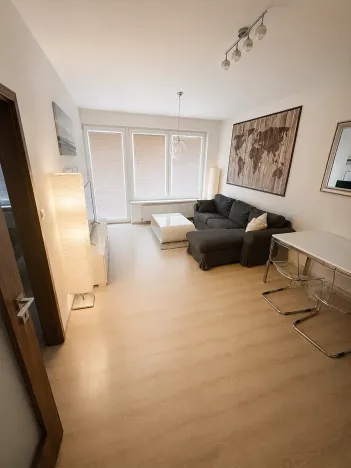 Pronájem bytu 2+kk, Pardubice, Pod Vinicí, 52 m2