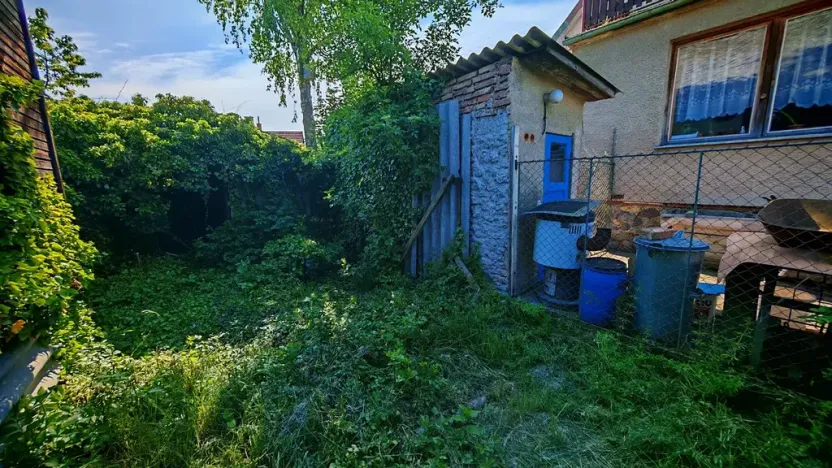 Prodej pozemku pro bydlení, Kojetice, V zahrádkách, 989 m2