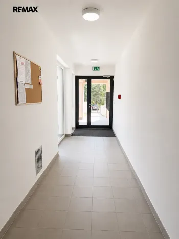 Pronájem bytu 1+kk, Plzeň, Goldscheiderova, 40 m2