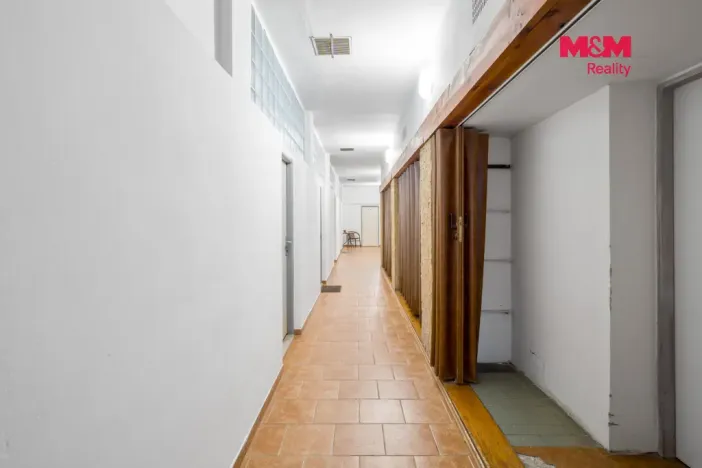 Pronájem kanceláře, Ústí nad Labem - Klíše, V Zahrádkách, 63 m2