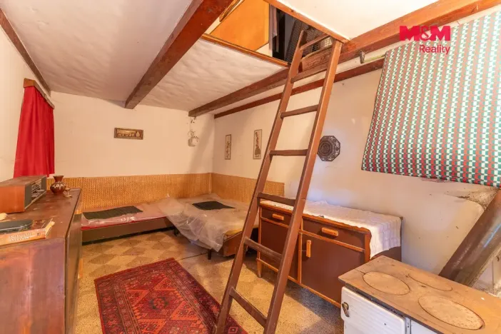 Prodej chaty, Káraný, 26 m2