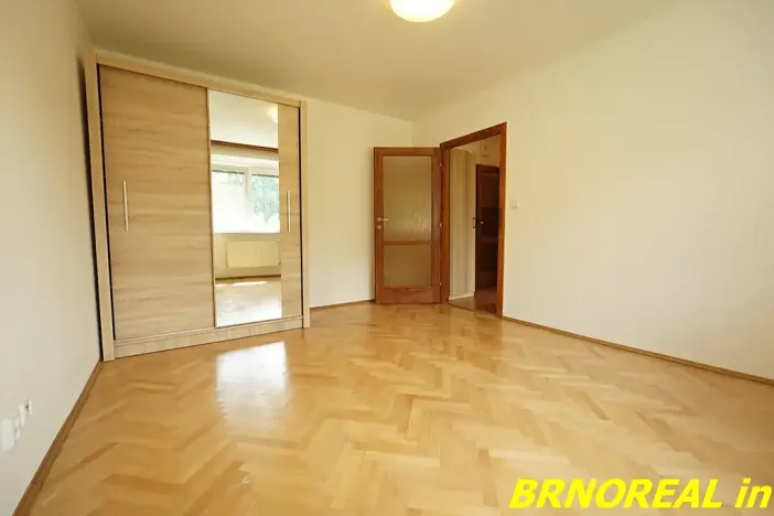 Pronájem bytu 1+1, Brno, Sibiřská, 31 m2