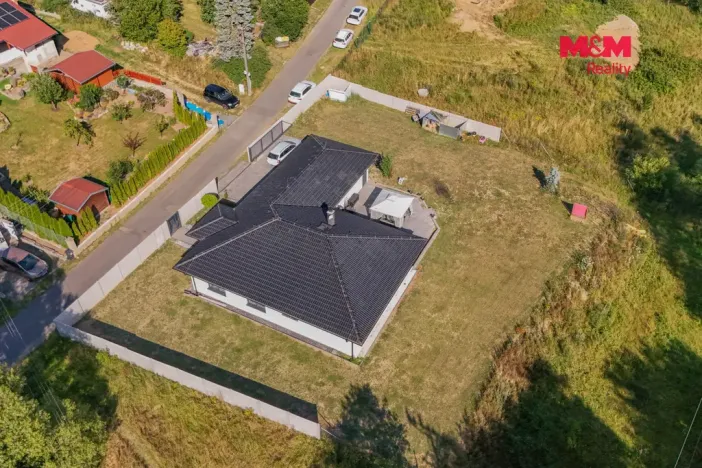 Prodej rodinného domu, Valy, Pod Lesem, 114 m2