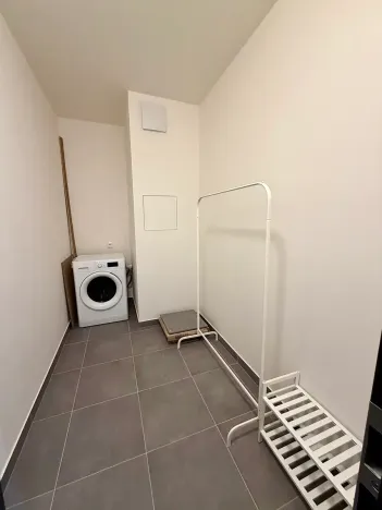 Pronájem bytu 2+kk, Praha - Vysočany, Gerstelova, 60 m2