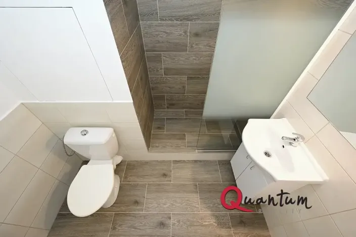 Pronájem bytu 1+kk, Praha - Troja, Sosnovecká, 28 m2