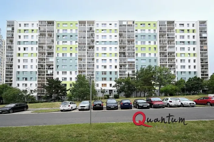Pronájem bytu 1+kk, Praha - Troja, Sosnovecká, 28 m2