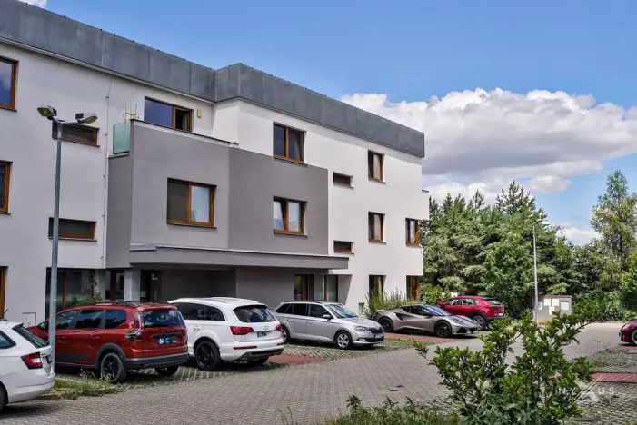 Prodej bytu 2+kk, Měšice, Habrová, 61 m2