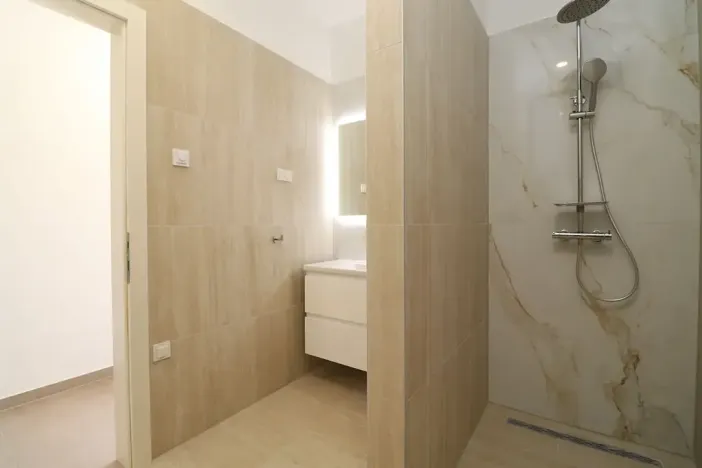 Prodej bytu 4+kk, Šibenik, Chorvatsko, Šparadići, 115 m2