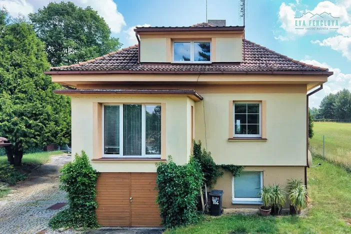 Prodej rodinného domu, Chocenice, 299 m2
