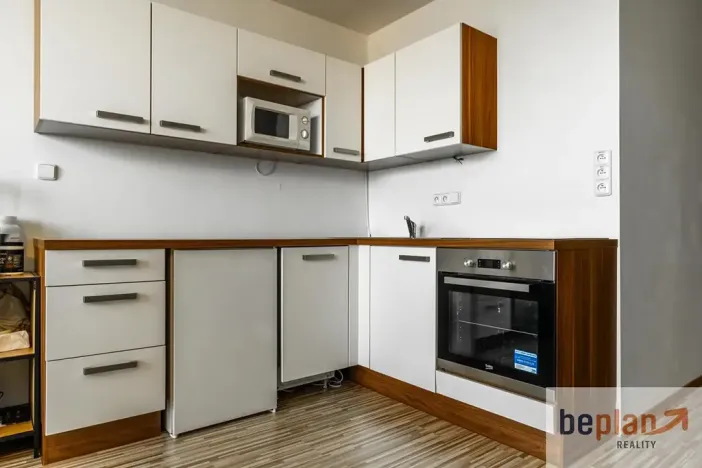 Pronájem bytu 2+1, Říčany, Komenského náměstí, 40 m2