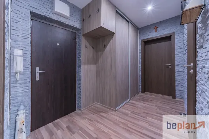 Prodej bytu 2+1, Nová Role, Svobodova, 54 m2