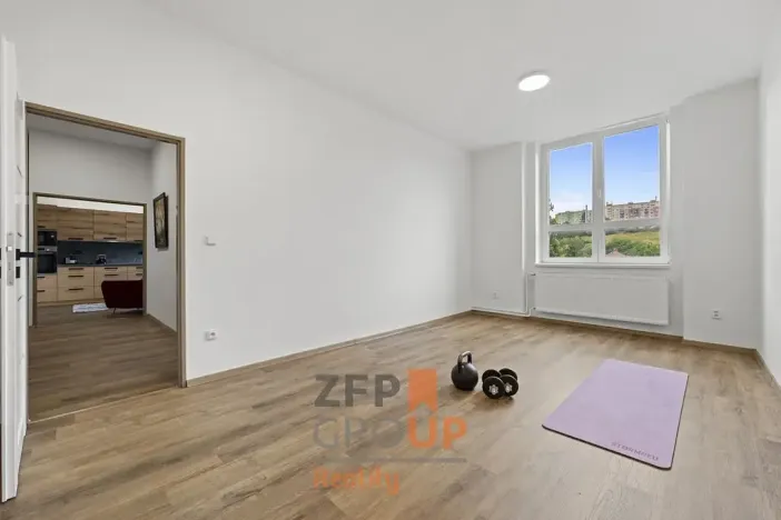 Prodej rodinného domu, Náchod, Jugoslávská, 1200 m2