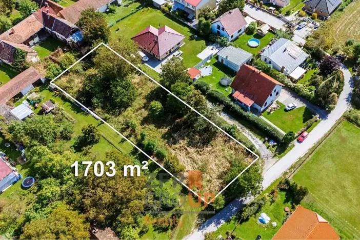 Prodej pozemku pro bydlení, Strážkovice, 1703 m2