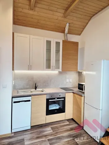 Pronájem bytu 3+kk, Hlásná Třebaň, V Úvozu, 84 m2
