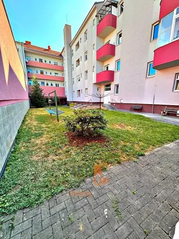 Prodej bytu 2+1, Strážnice, Vinohradská, 52 m2