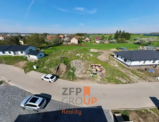 Prodej pozemku pro bydlení, Dubany, 906 m2