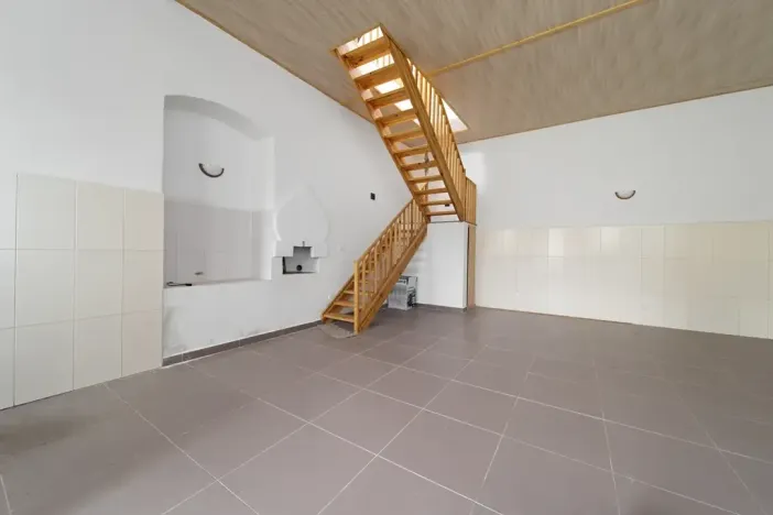 Prodej rodinného domu, Čmelíny, 450 m2