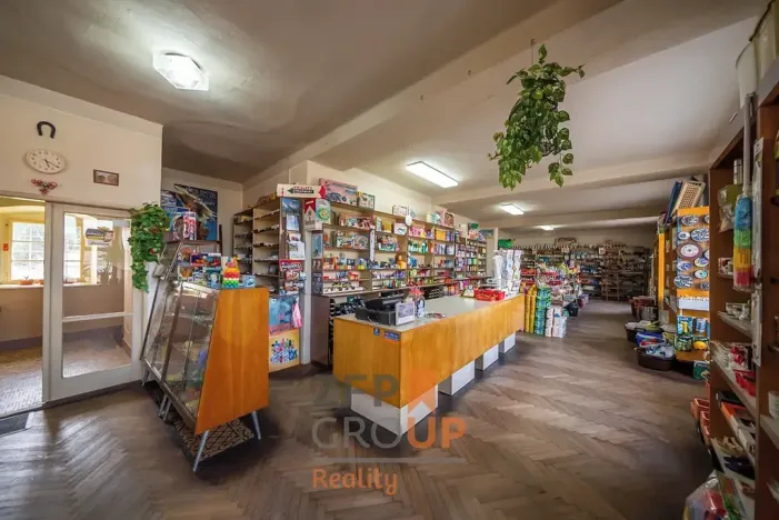 Prodej obchodního prostoru, Šatov, 470 m2