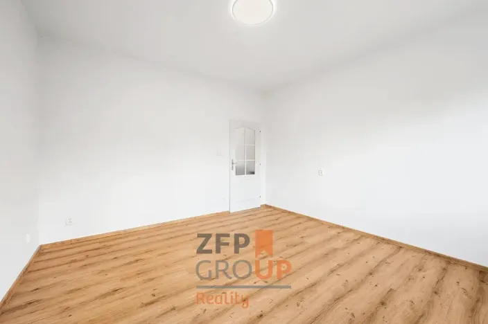 Prodej bytu 3+1, Moravský Krumlov, Pod zámkem, 70 m2