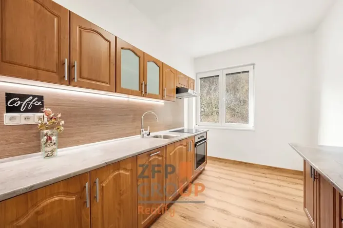 Prodej bytu 3+1, Moravský Krumlov, Pod zámkem, 70 m2