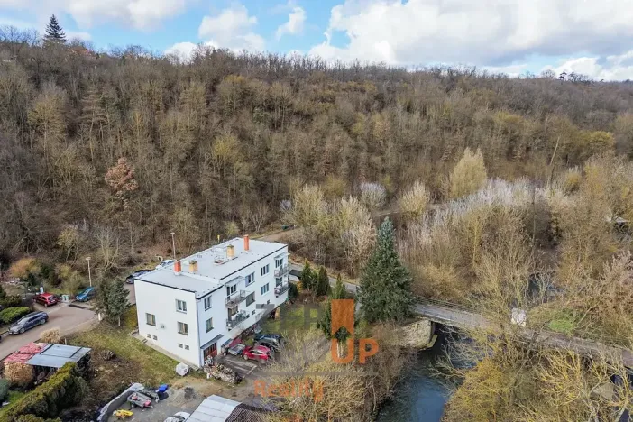 Prodej bytu 3+1, Moravský Krumlov, Pod zámkem, 70 m2