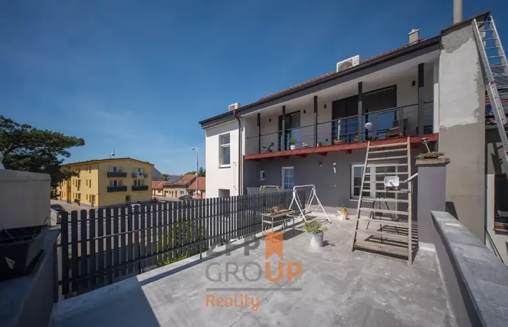 Prodej obchodního prostoru, Brno, Břeclavská, 417 m2