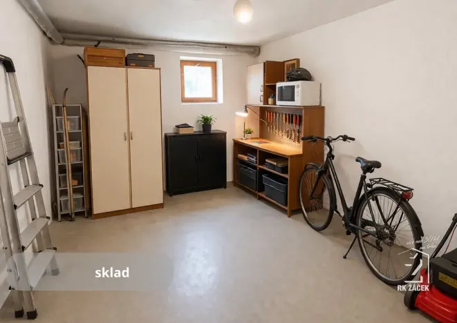 Prodej rodinného domu, České Budějovice - České Budějovice 6, Zeyerova, 197 m2