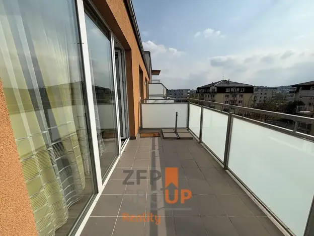 Pronájem bytu 2+kk, Olomouc, Topolová, 53 m2