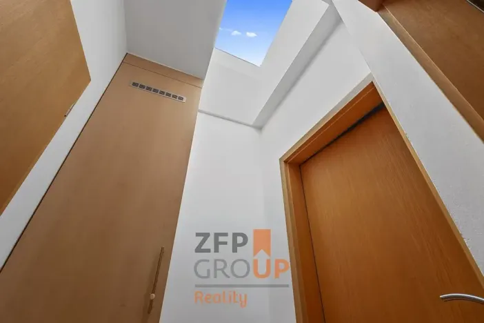 Prodej bytu 3+kk, Praha - Holešovice, Jateční, 61 m2