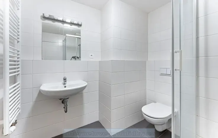 Pronájem bytu 1+kk, Praha - Hostavice, 35 m2