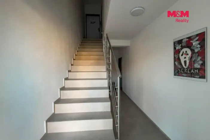 Prodej bytu 5+kk, Ořech, Karlštejnská, 112 m2